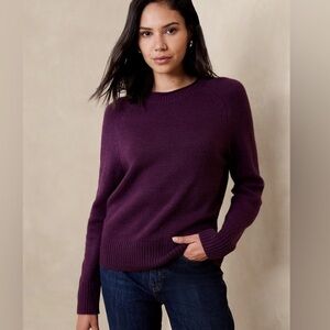 Banana Republic Women’s Crew neck Sweater XL
